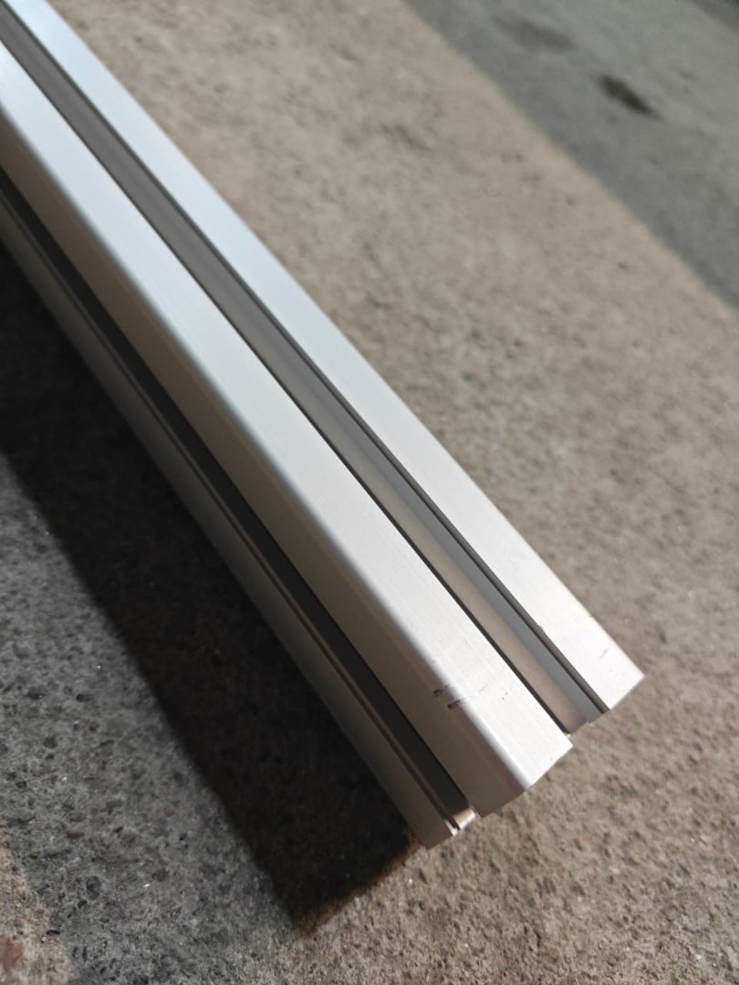 alyuminievyij-konstrukczionnyij-profil-40x40